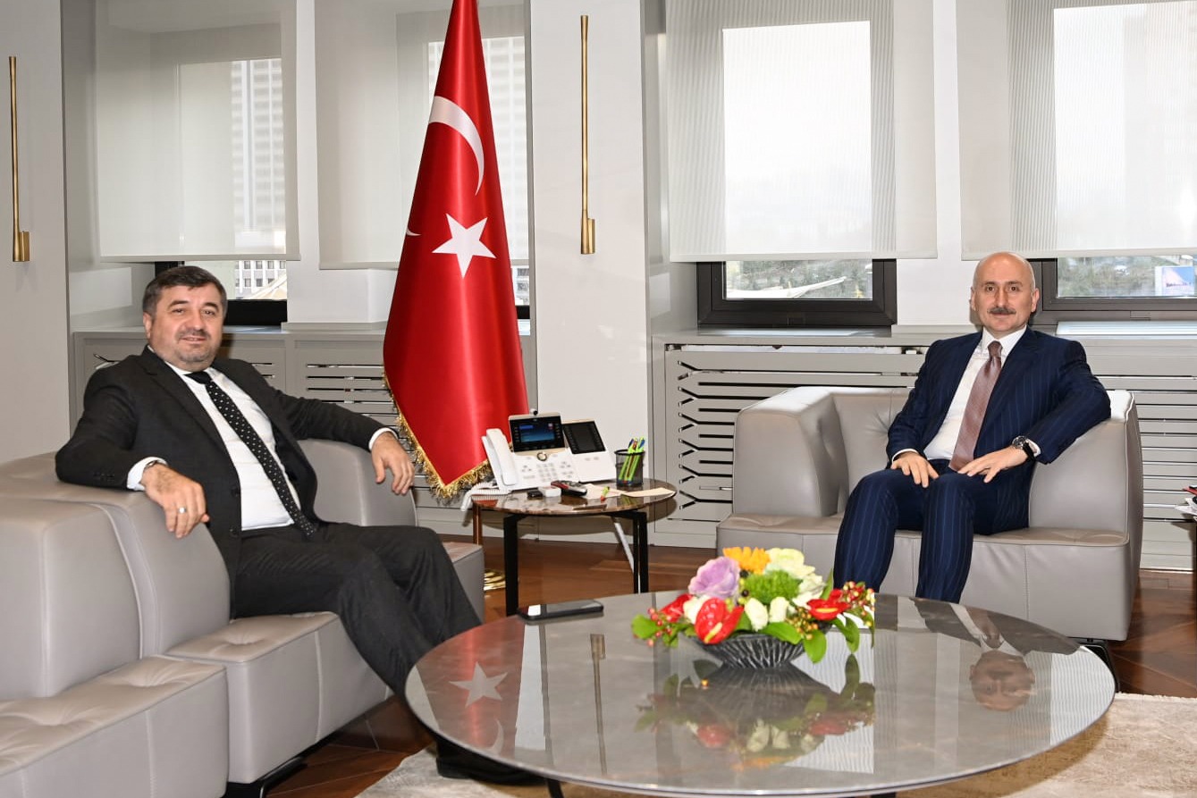 ŞENLİKOĞLU DAL-ÇIK VE ÇÖP SAHASI TAHKİMAT PROJESİ İÇİN BAKAN KARAİSMAİLOĞLU İLE GÖRÜŞTÜ