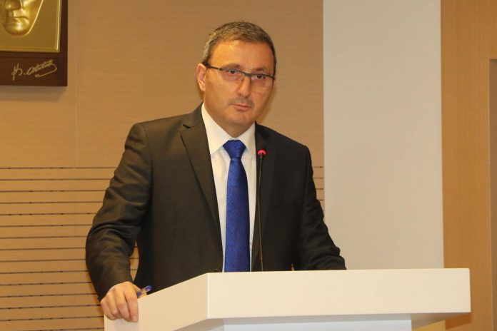 “Çay Kanunu Küçük İşletmeleri ve Çay Çiftçisini Mağdur Etmemelidir”