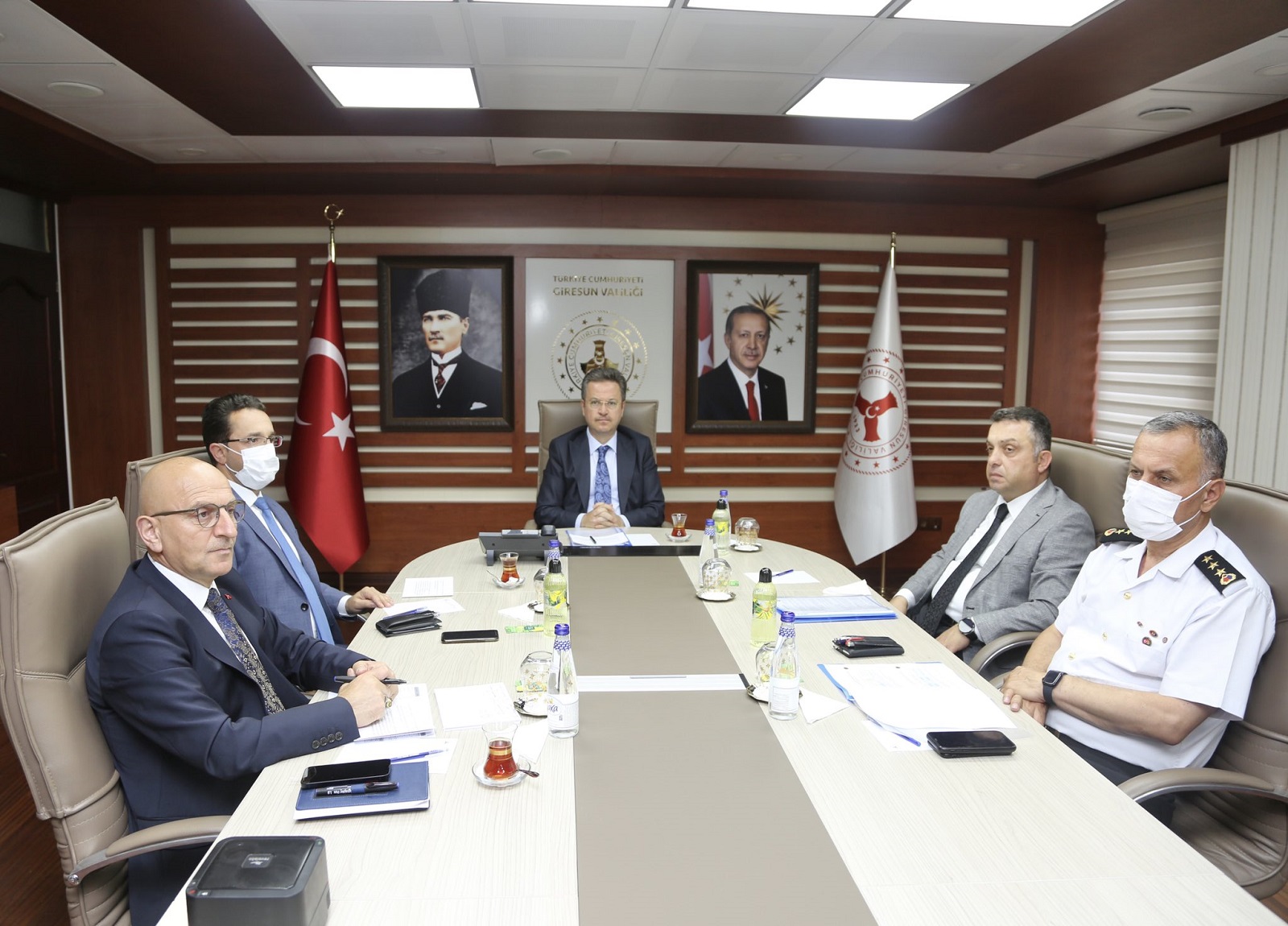 Vali Ünlü, VKS Üzerinden Gerçekleştirilen Koordinasyon Toplantısına Katıldı