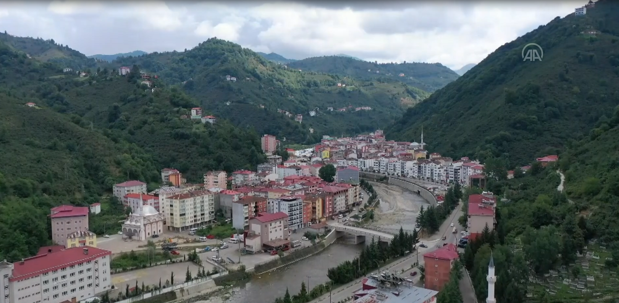 ABD’deki Yağlıdereliler Akaryakıt İstasyonu ve Restoran Sektöründe Etkin