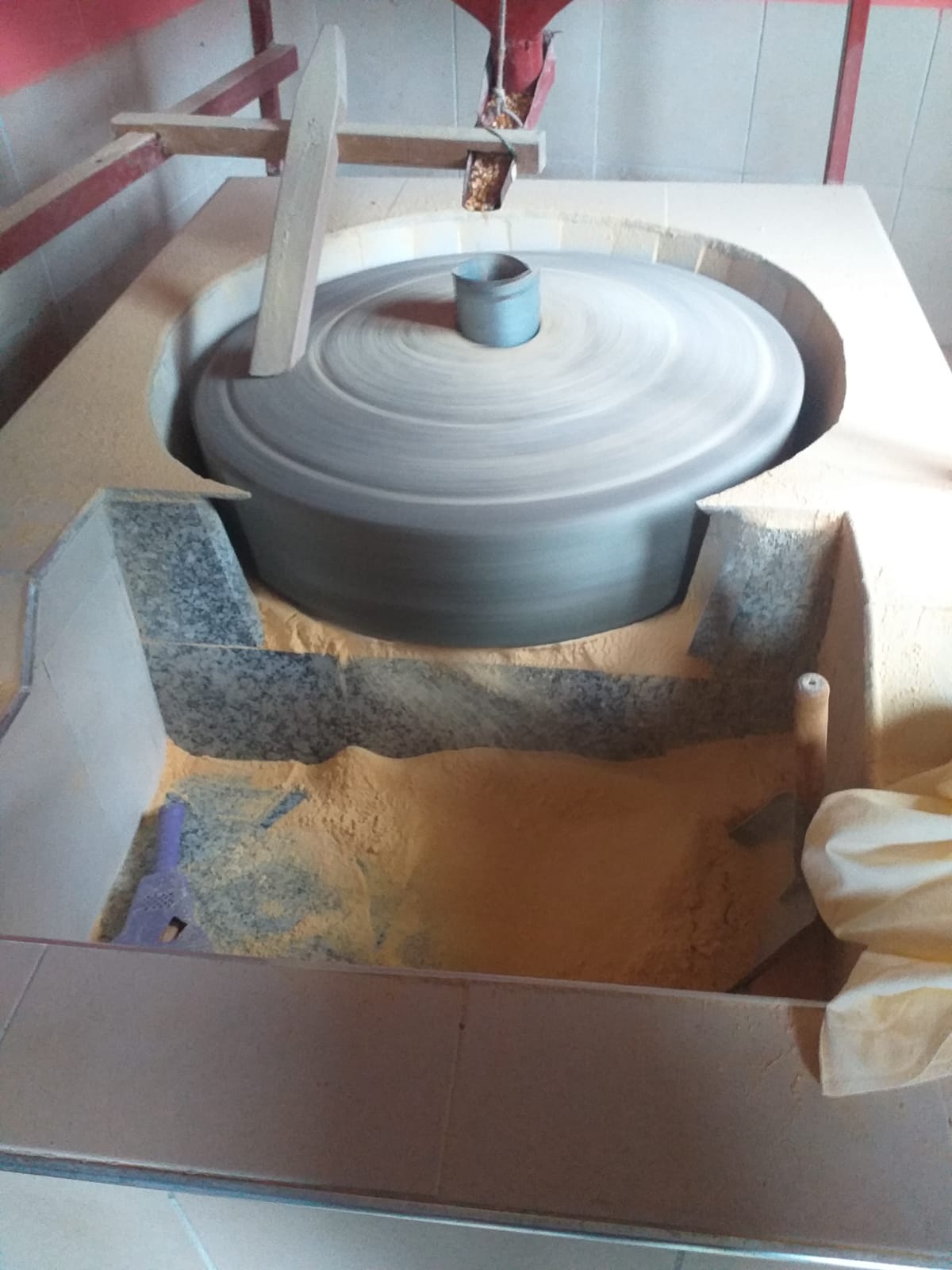 Doğu Karadeniz’de Asırlardır Ayrılmayan İki Kardeş: Su Değirmeni ve Mısır