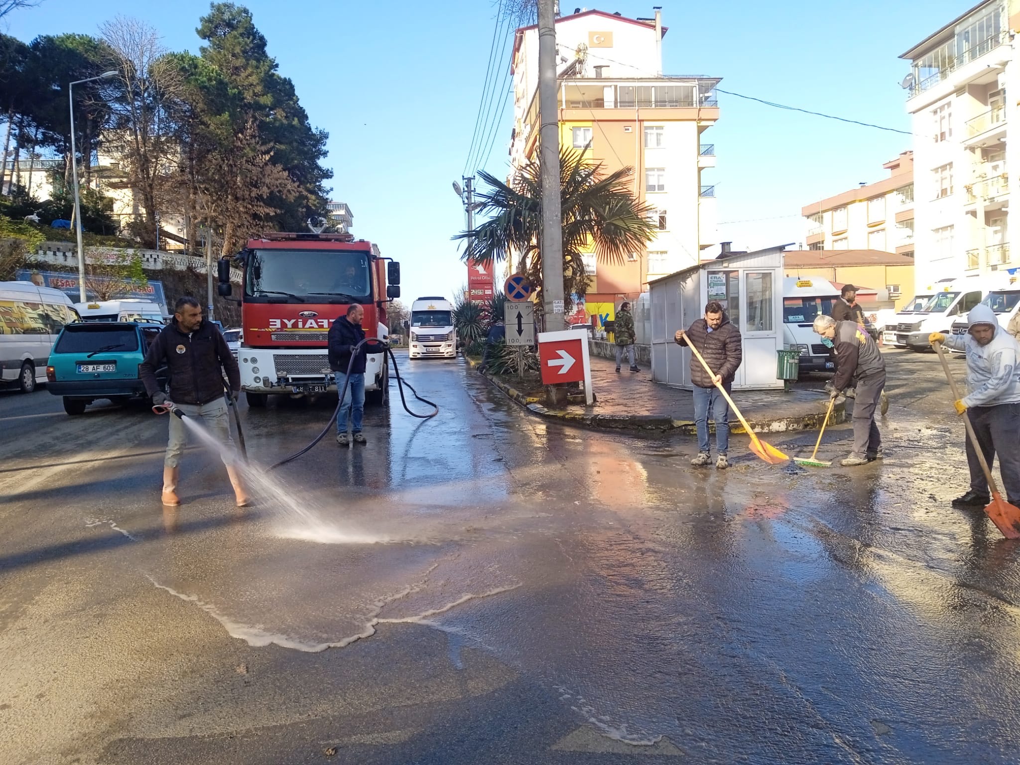 Keşap’ta Sokaklar Yıkanıyor
