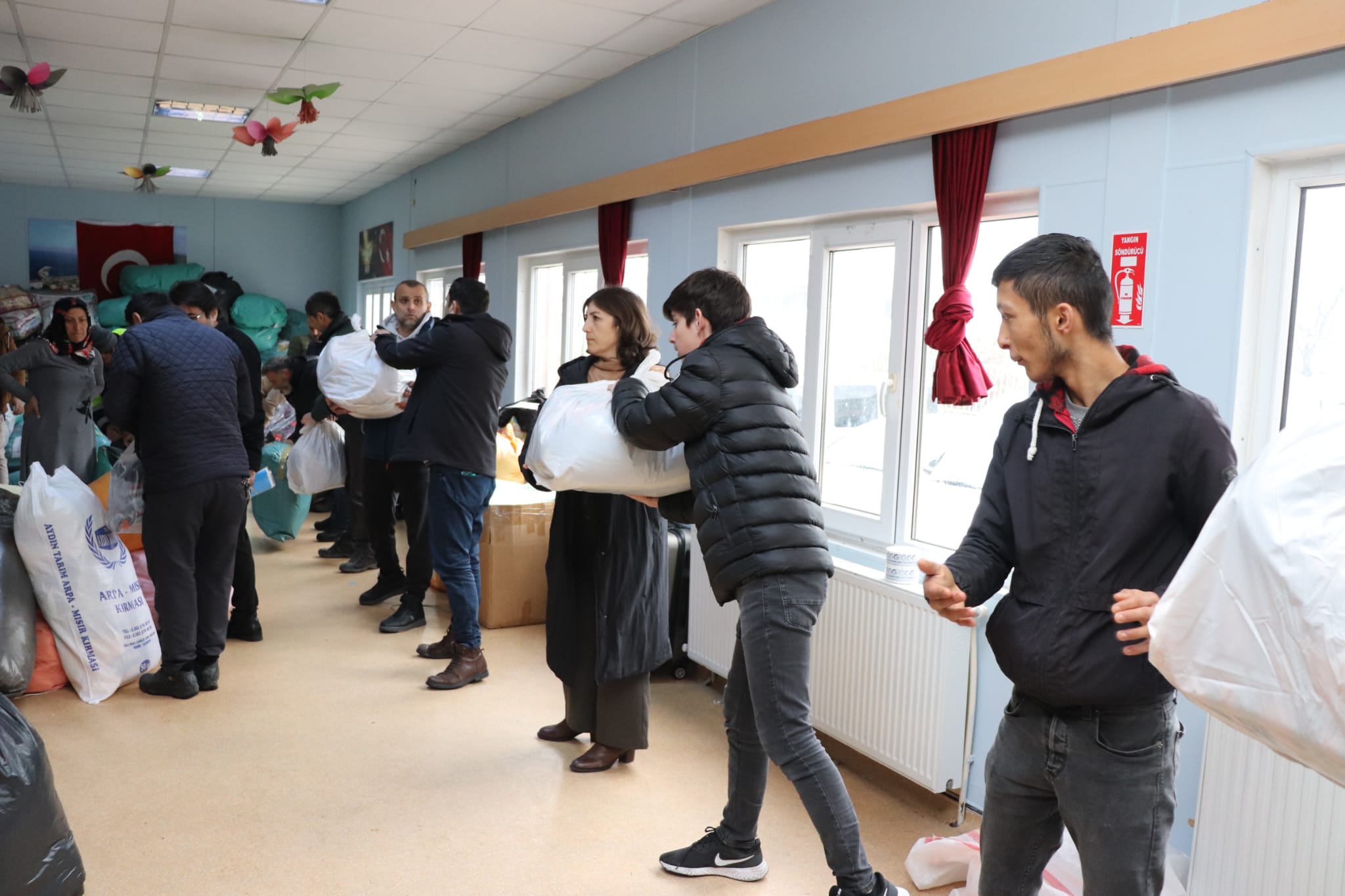 Giresun’dan Deprem Bölgelerine Yardım Eli