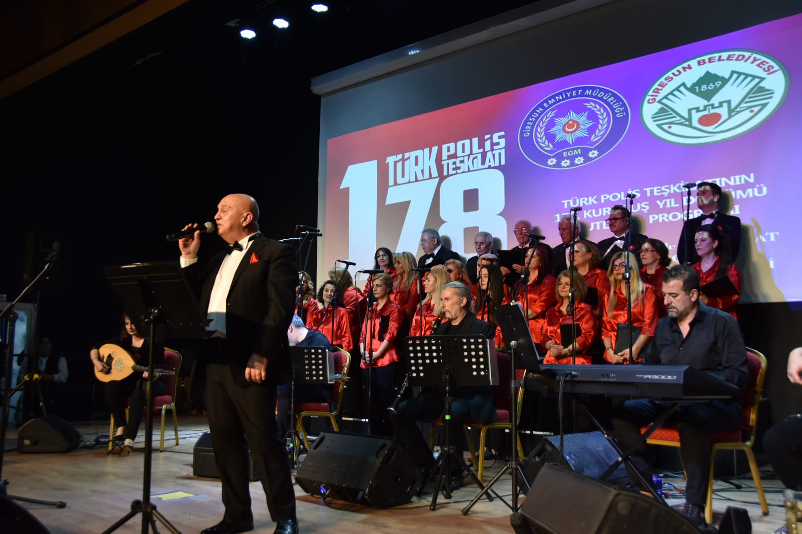 HEM TSM Korosu’ndan, Emniyet Camiasına Muhteşem Konser