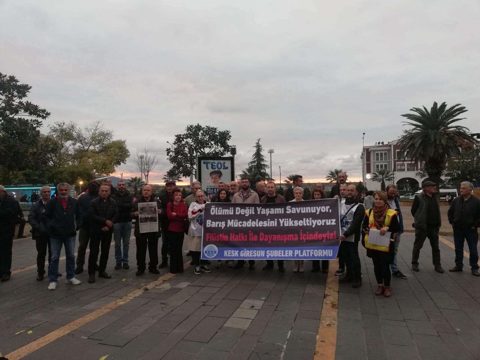 “Soykırıma dur diyelim, içeride ve dışarıda barış mücadelesini yükseltelim!”