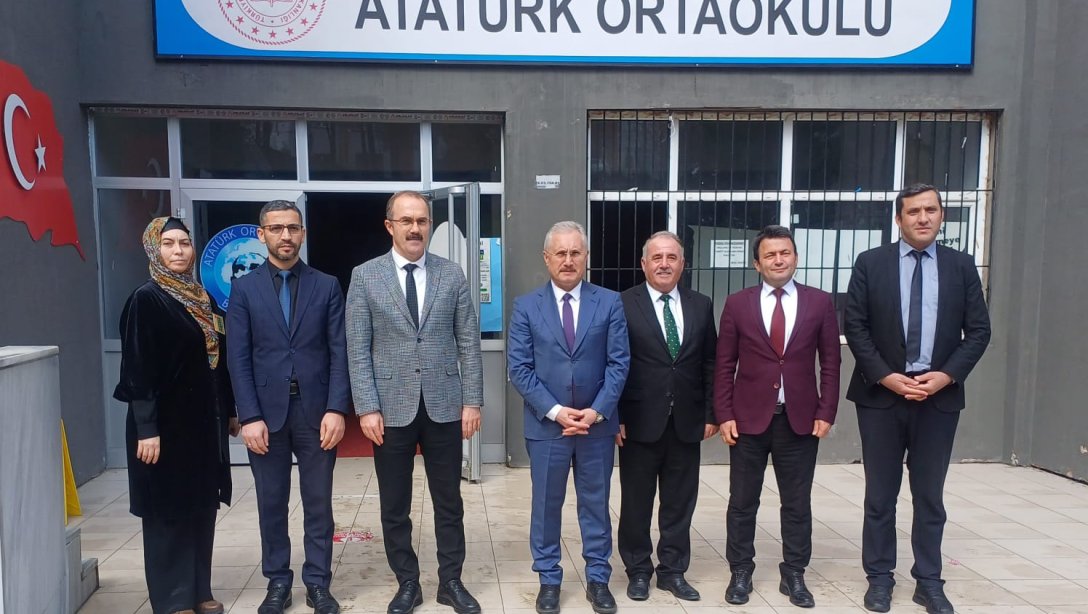 MEB STRATEJİ GELİŞTİRME BAŞKANI SAYIN ERCAN TÜRK İLÇEMİZİ ZİYARET ETTİ