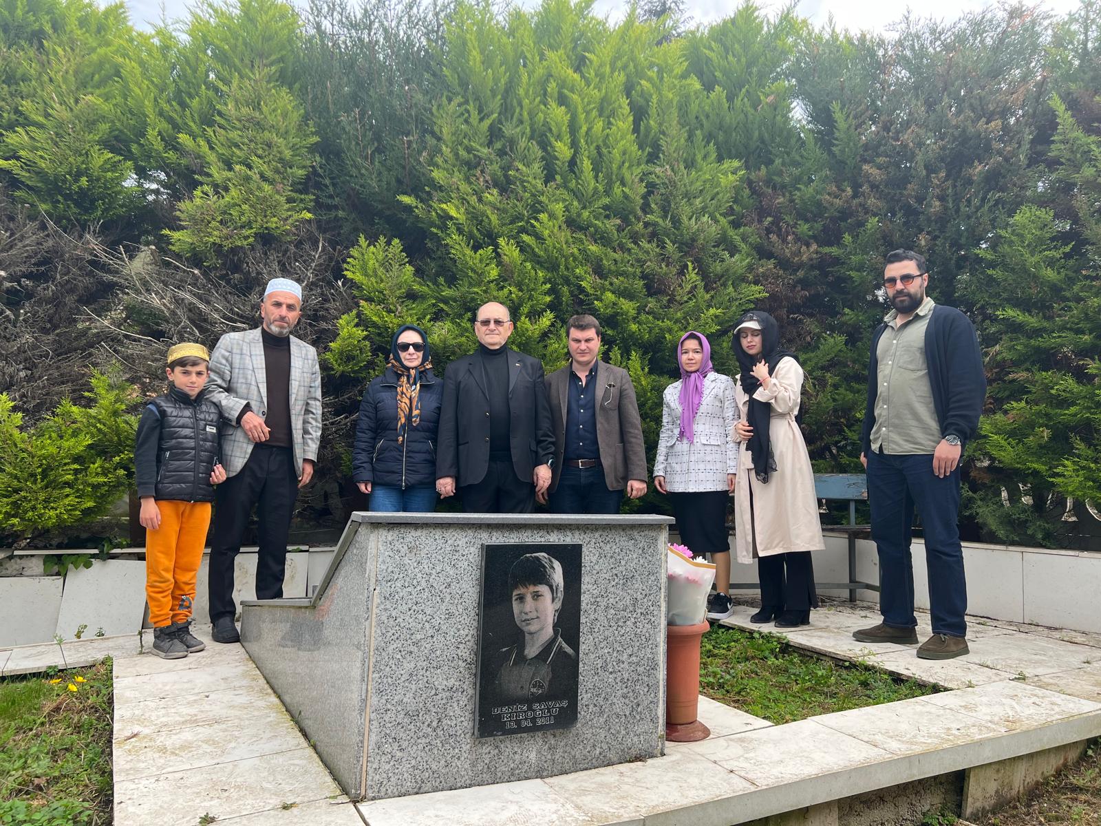 DENİZ SAVAŞ KIROĞLU DUALARLA ANILDI