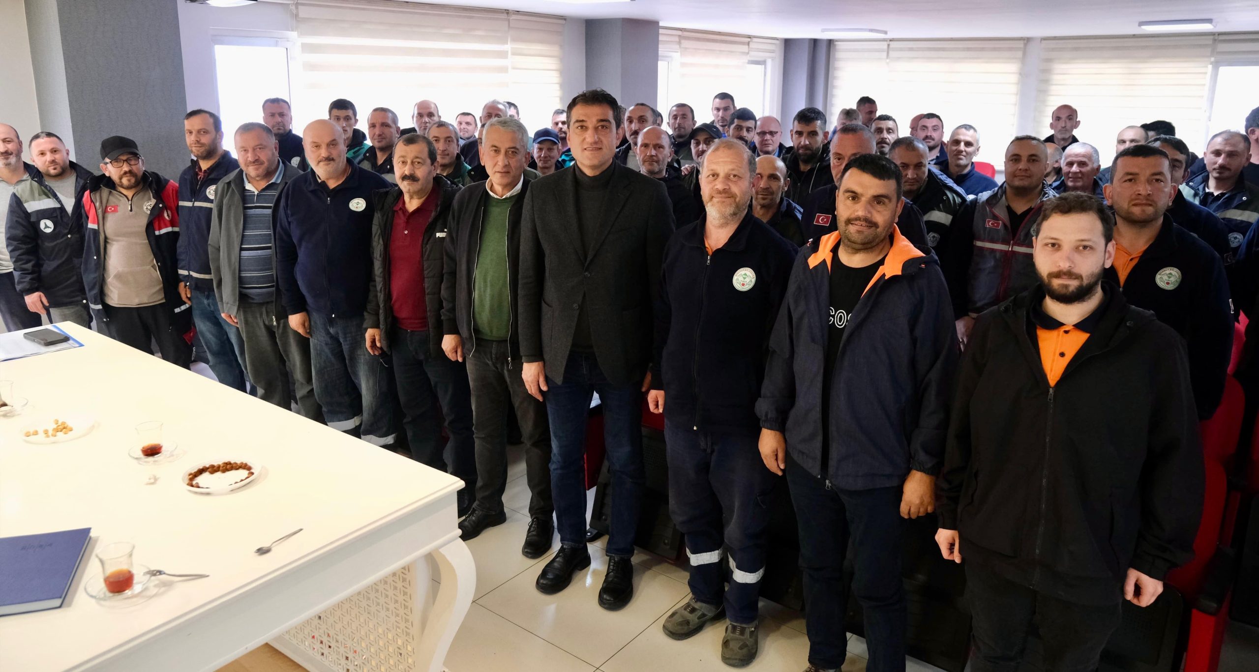 BAŞKAN KÖSE TEMİZLİK İŞLERİ PERSONELLERİYLE BİR ARAYA GELDİ