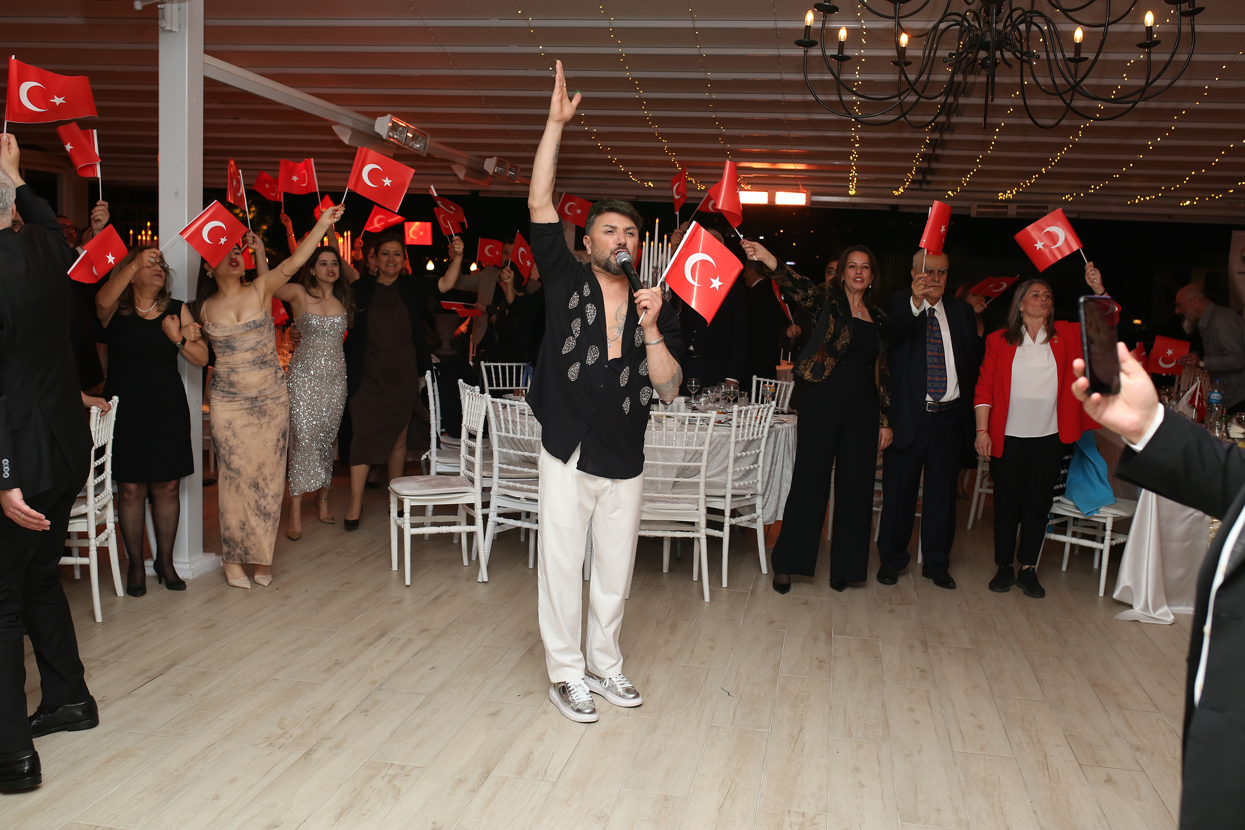 AVUKATLAR BALOSU GERÇEKLEŞTİRDİ