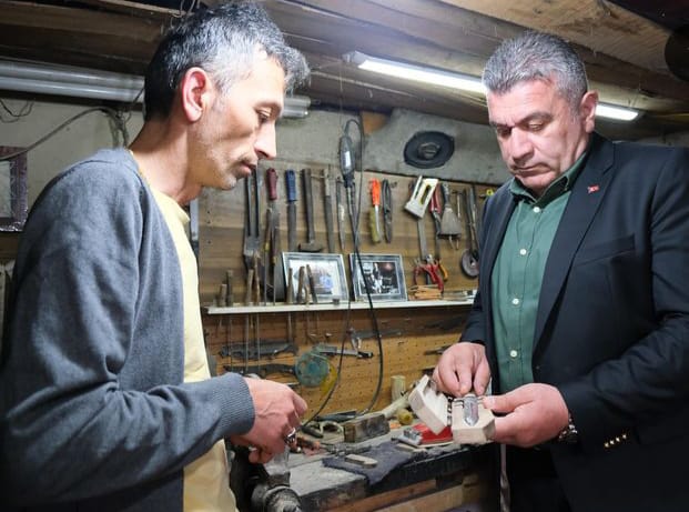 BAŞKAN SIBIÇ MAHİR HENDEN’İ ZİYARET ETTİ