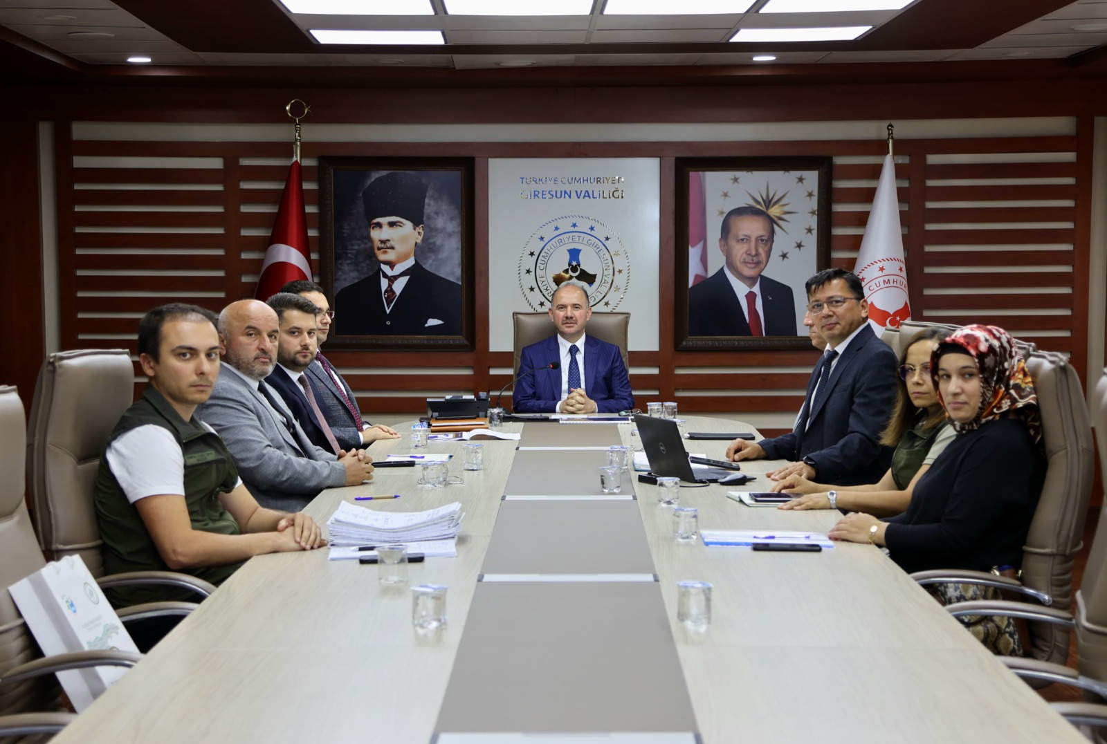 VALİ SERDENGEÇTİ BAŞKANLIĞINDA, DOĞA KORUMA VE MİLLİ PARKLAR MÜDÜRLÜĞÜ DEĞERLENDİRME TOPLANTISI YAPILDI
