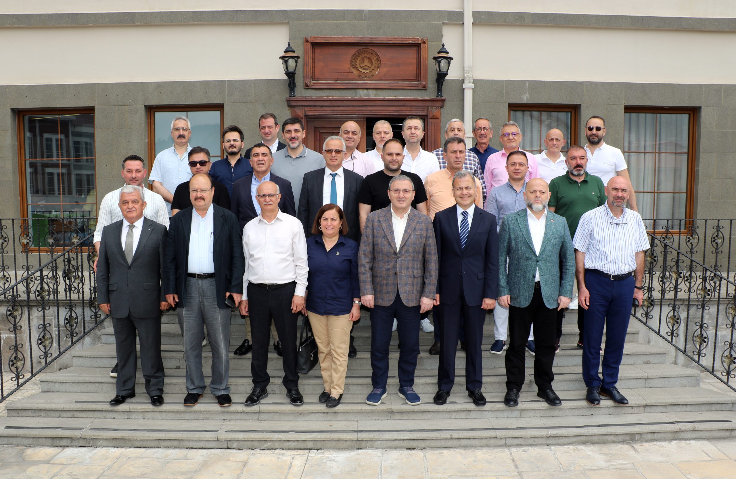 YÜKSEK İSTİŞARE KURULU SAMSUN-SARP DEMİRYOLU İÇİN TOPLANDI