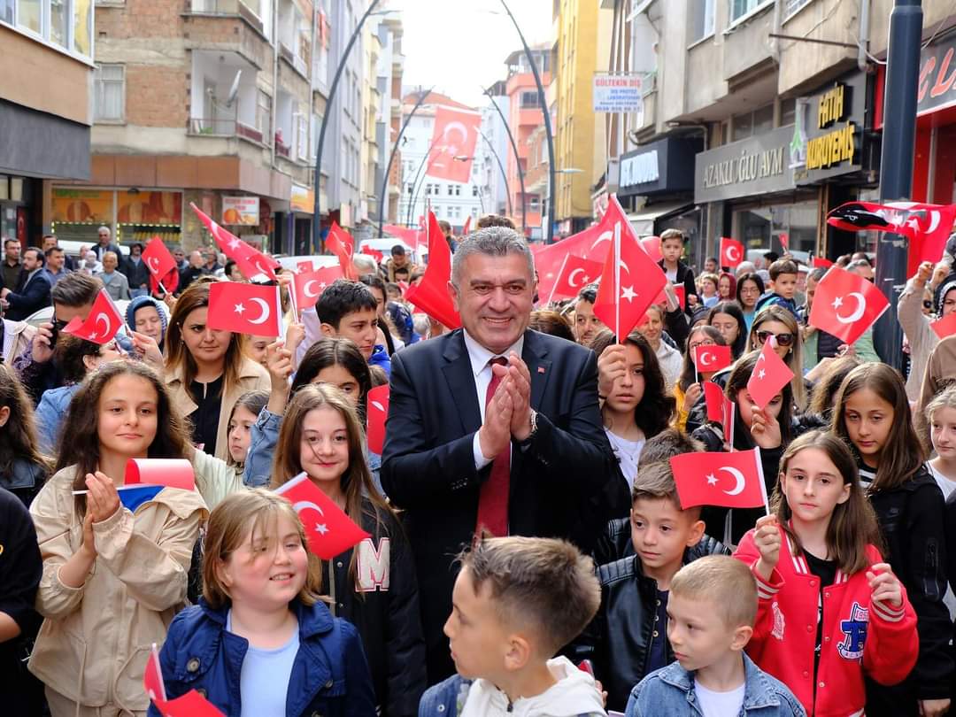 İYİ TATİLLER ÇOCUKLAR
