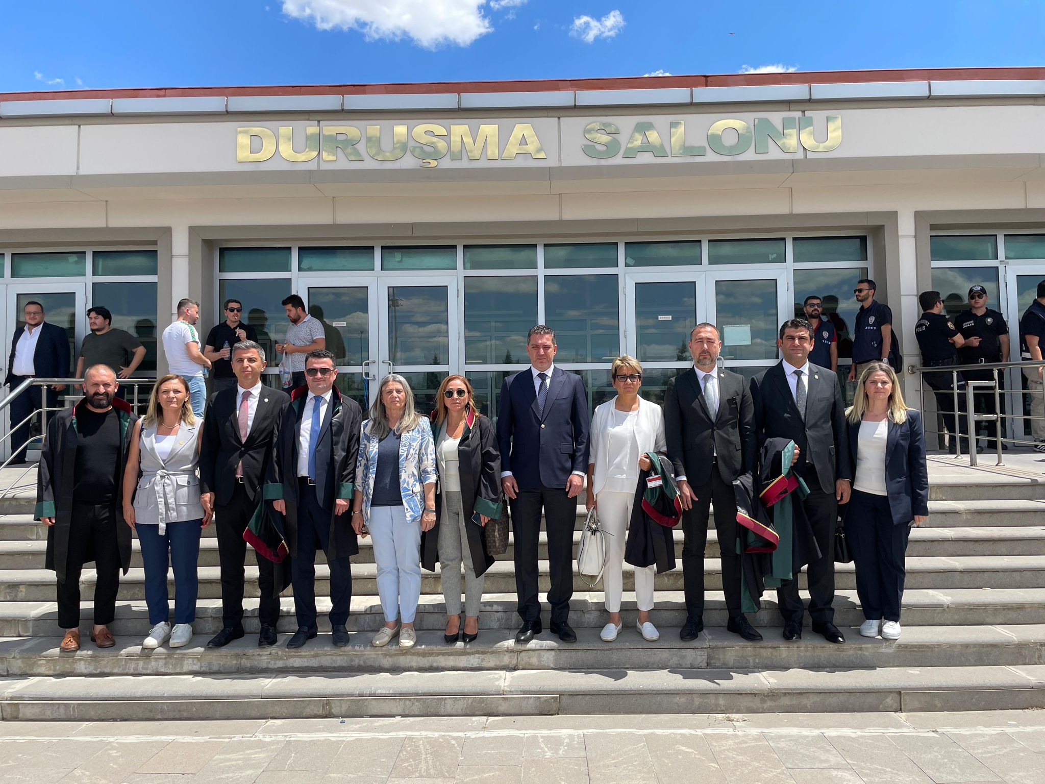 GİRESUN BAROSU ANKARA’ DA KATLEDİLEN SİNAN ATEŞ’İN DURUŞMASINA KATILDI