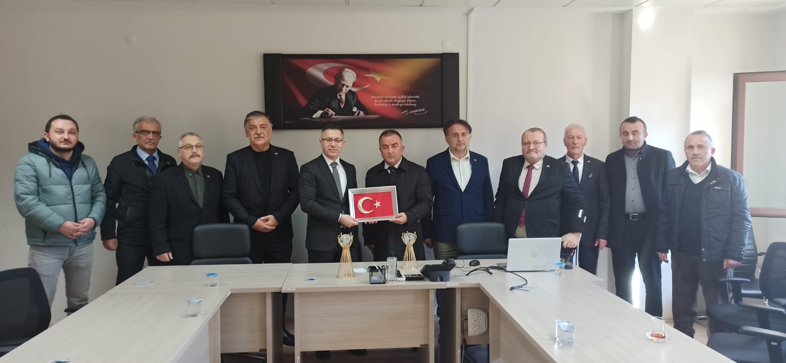 KAYMAKAM ÜNAL KOÇ, MHP BULANCAK İLÇE TEŞKİLATINI AĞIRLADI