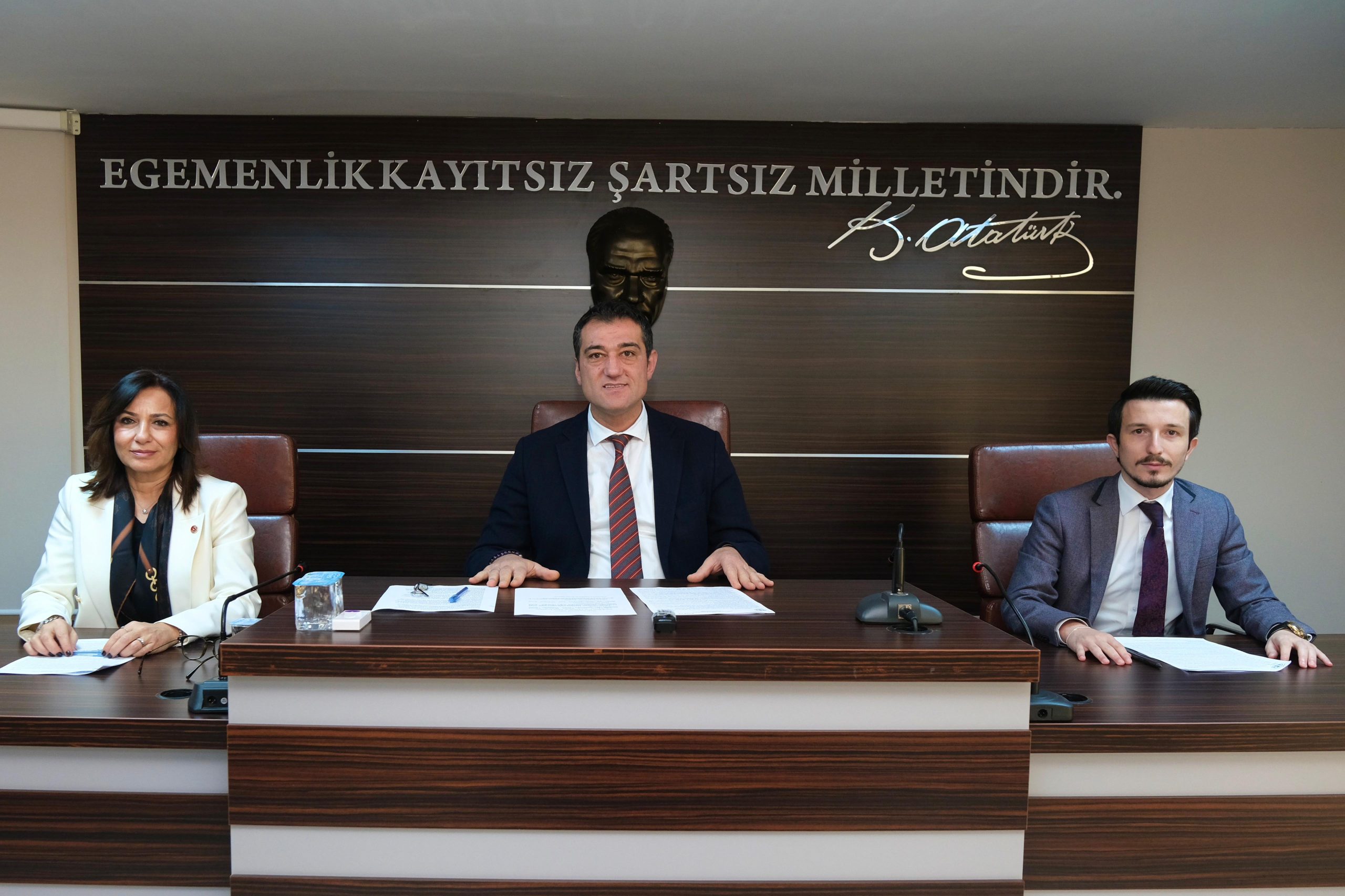 BELEDİYE MECLİSİ TOPLANDI