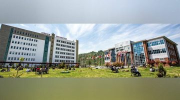 GİRESUN ÜNİVERSİTESİ’ne SAĞLIKLI İŞ YERİ SERTİFİKASI