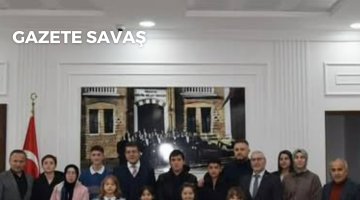 PİRAZİZ’İN GURURLARI ÖDÜLLENDİRİLDİ: KAYMAKAM ÖZ’DEN BAŞARILI ÖĞRENCİLERE DESTEK