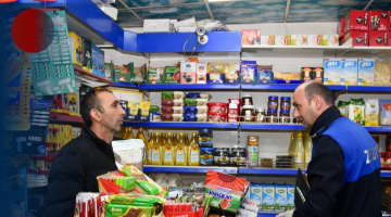 ZABITA EKİPLERİ OKUL ÇEVRELERİNDE BULUNAN BAKKALLARDA DENETİM YAPTI