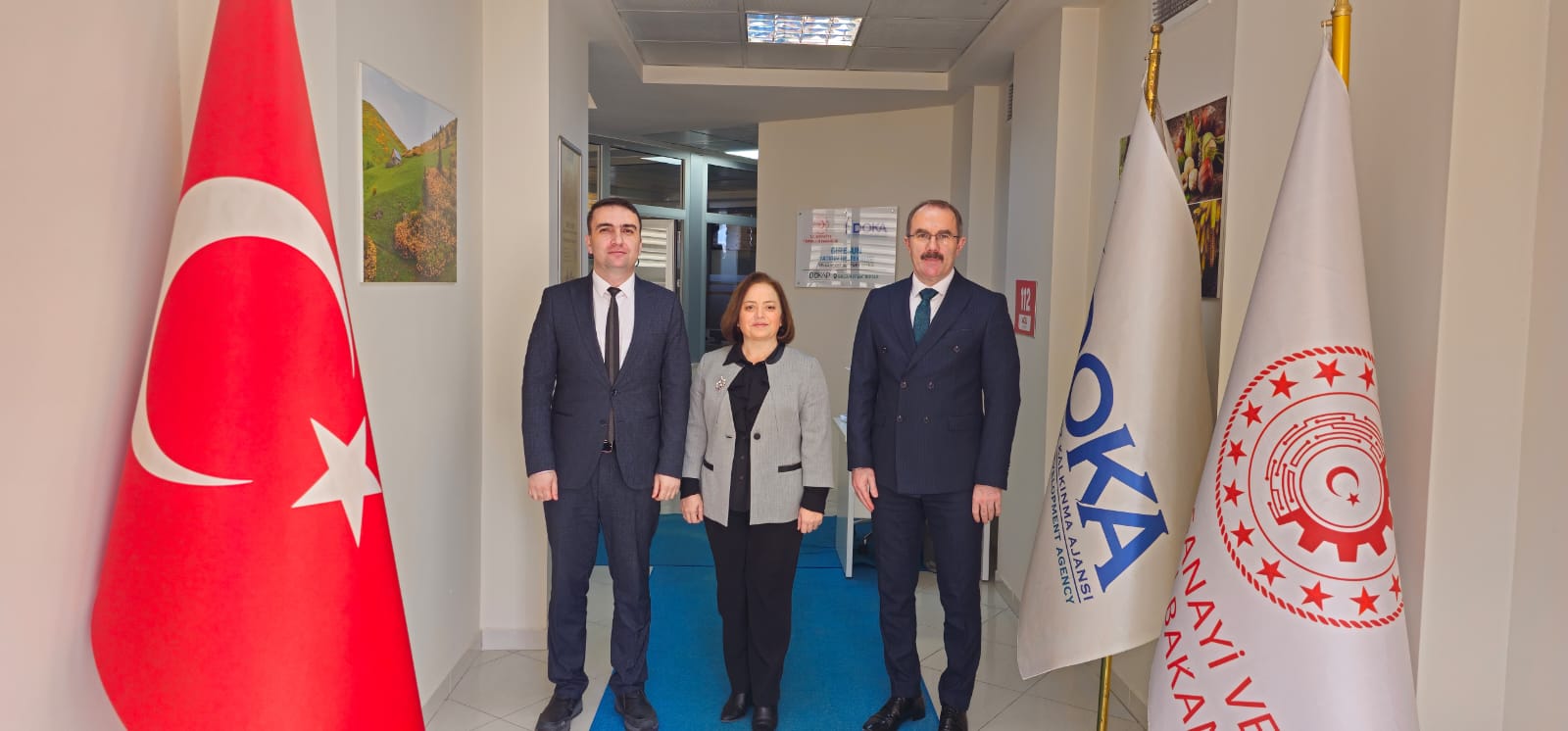 “KADINLARLA HAZIR GİYİMDE SÜRDÜRÜLEBİLİR KALKINMA PROJESİ” SÖZLEŞMESİ İMZALANDI