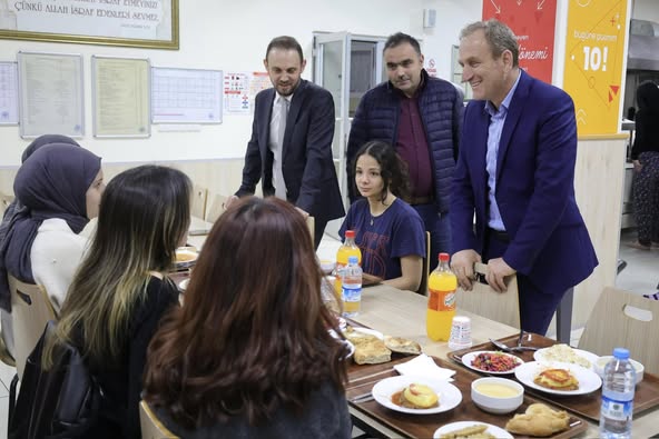 Yurtlarımızda Ramazan ayı  tüm coşkusuyla devam ediyor