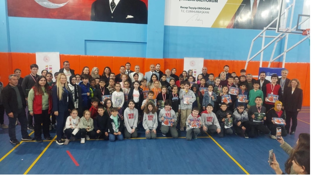 AKIL VE ZEKA OYUNLARINDA GİRESUN BİRİNCİLERİ PİRAZİZ’den