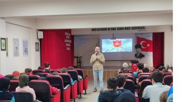 PİRAZİZLİ ÖĞRENCİLER, TSKGV’na BAĞIŞLARIYLA PLAKAYI BULDU