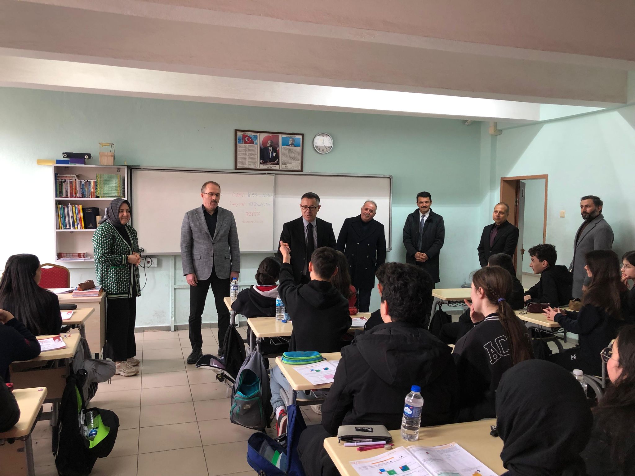 KAYMAKAM ÜNAL KOÇ’tan ATATÜRK ORTAOKULU’na ZİYARET