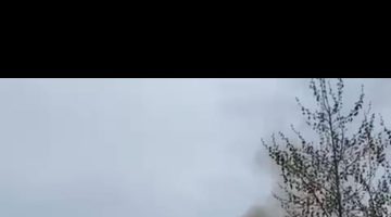 KARAKOL LOJMANINDAN YÜKSELEN YOĞUN DUMAN VATANDAŞLARI RAHATSIZ EDİYOR