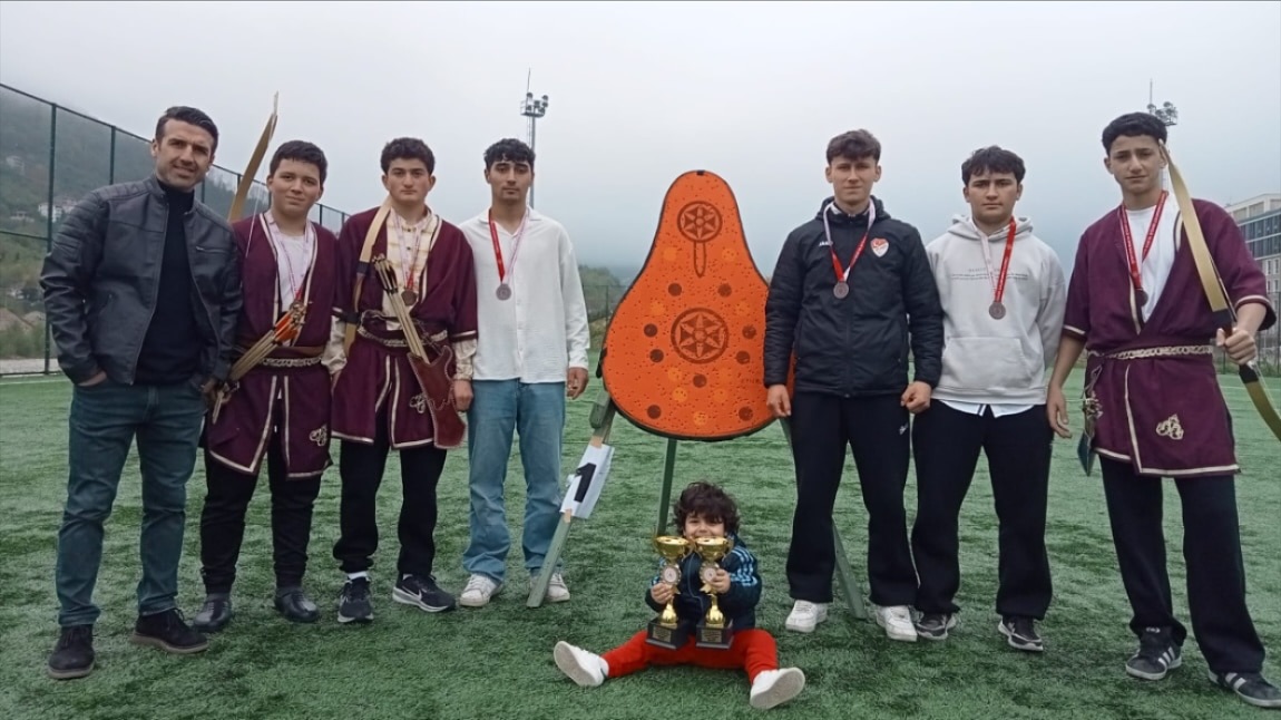 Batem’li Okçular Geleneksel Okçuluk İl Seçmelerinde Göz Doldurdu