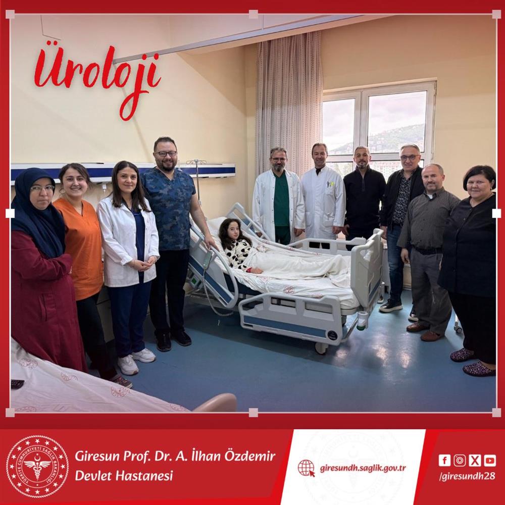 GİRESUN’DA 11 YAŞINDAKİ HASTAYA EŞ ZAMANLI İKİ LAPAROSKOPİK AMELİYAT!