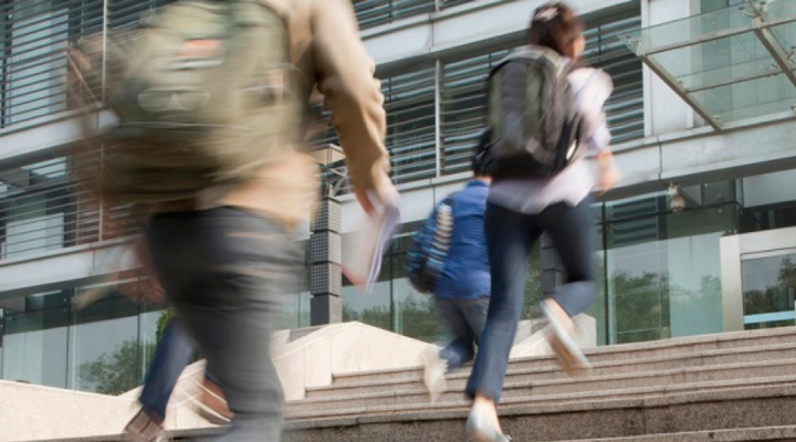 BELEDİYELERİN YURT AÇMA YETKİSİ ALINDI: YETKİ ARTIK BAKANLIKLARDA