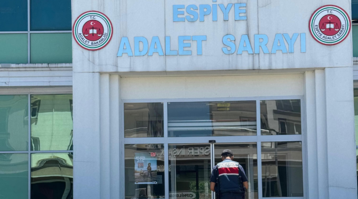 ESPİYE’DE FİRARİ HÜKÜMLÜ JASAT TARAFINDAN YAKALANDI