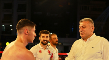 BULANCAK’TA BİR İLK: GİRESUN CUP ALTIN KEMER KİCK BOKS ŞAMPİYONASI BÜYÜK İLGİ GÖRDÜ