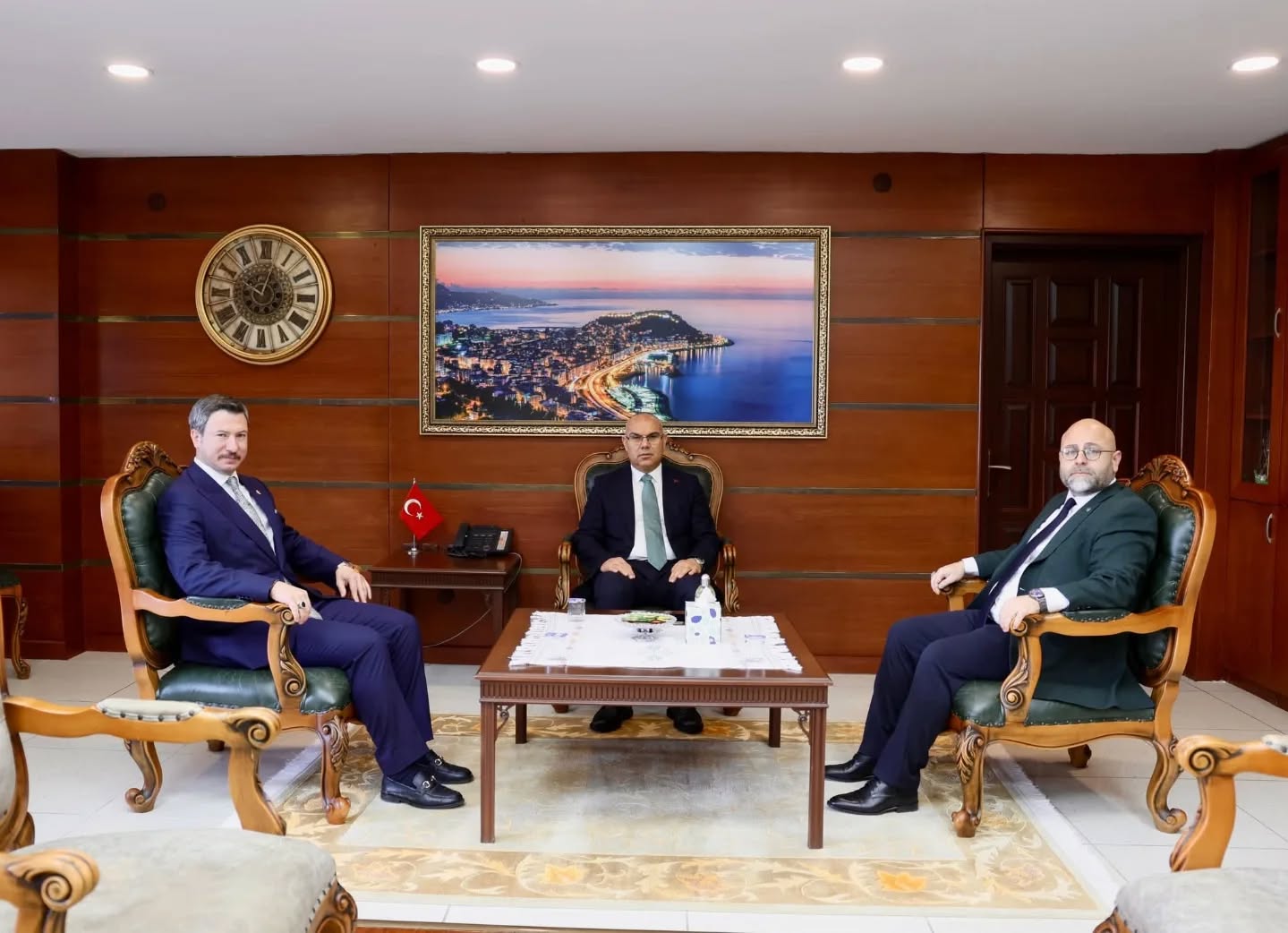 MHP HEYETİNDEN VALİ MUSTAFA KOÇ’A HAYIRLI OLSUN ZİYARETİ