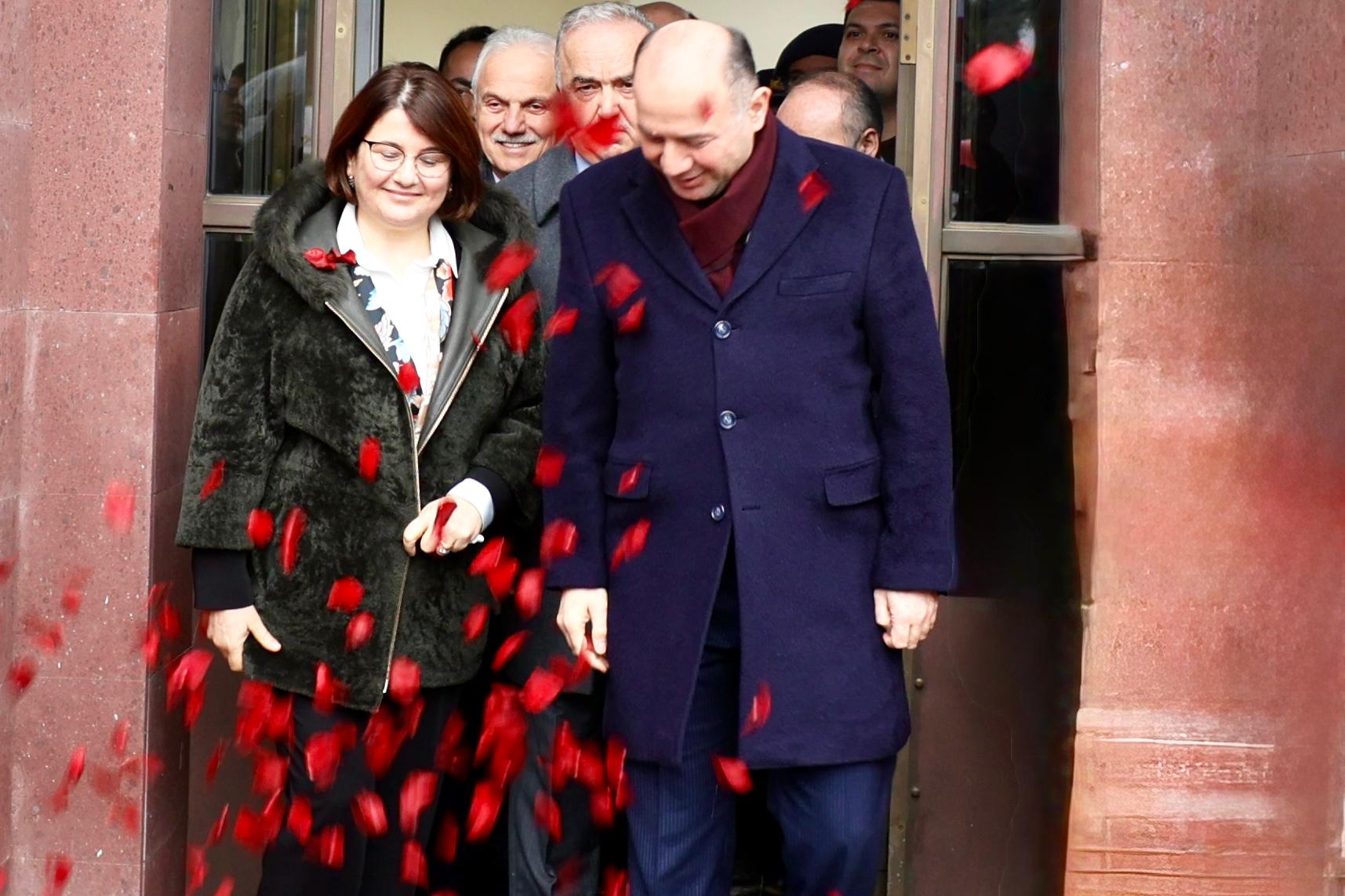 VALİ SERDENGEÇTİ’DEN GİRESUN’A DUYGUSAL VEDA: “YÜREĞİMİZ BURADA KALIYOR”