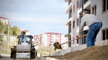 GİRESUN BELEDİYESİ YAYA GÜVENLİĞİNİ ÖNEMSİYOR