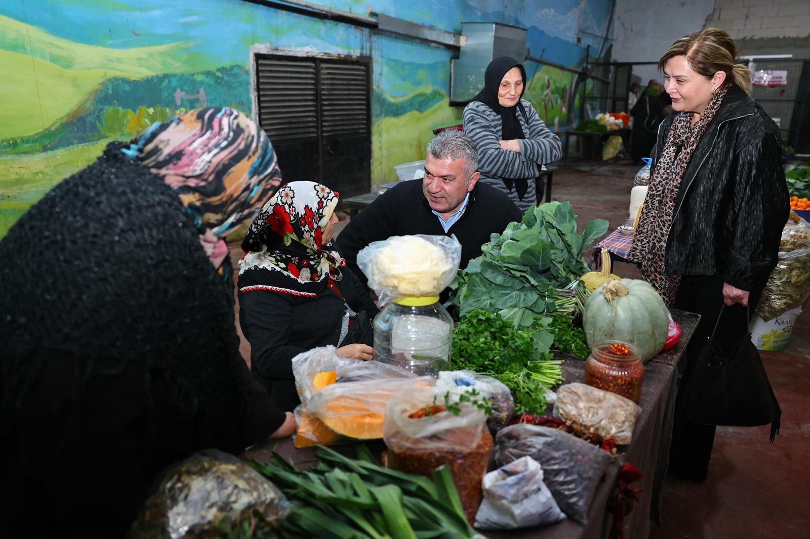 BAŞKAN SIBIÇ’TAN RAMAZAN ÖNCESİ SALI PAZARI ZİYARETİ