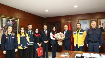 VALİ MUSTAFA KOÇ’TAN 112 PERSONELİNE TEBRİK ZİYARETİ